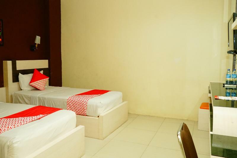 Grand Vella Hotel Pangkal Pinang Exterior photo